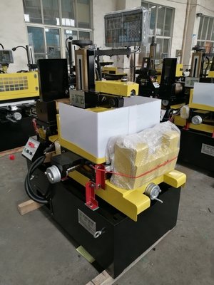 Super Economical CNC Wire-Cut EDM Machine Dk7732 with After-sales Service