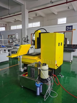 High Precision Small Hole Drilling EDM Machine Sjd704wxl 500X400 for Customized Needs
