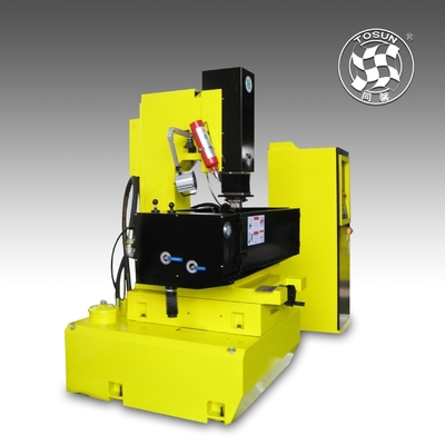 Metal Z Axis CNC Spark Erosion Die Sinker Machine EDM650 with After-sales Service