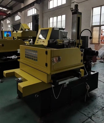 CNC Wire Cut EDM Machine S500 with Linear Guide Rail