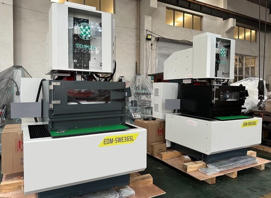 Precision Submerge CNC Machine Brass Wire Cut EDM Swe85SL
