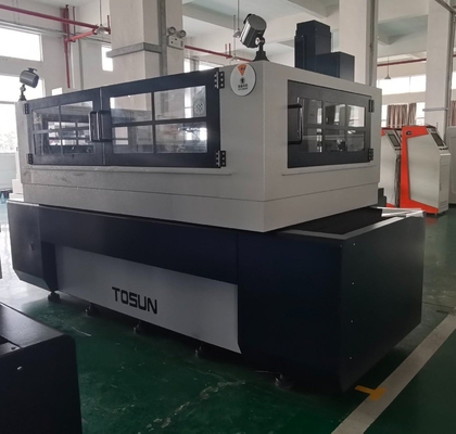 Large Travel Large Taper CNC Wire Cut EDM Machine Dk77120 for Precision Metal Cutting