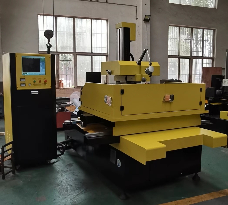 Advanced CNC Molybdenum Wire-Cut Electric Discharge EDM Machine S800 for Metalworking