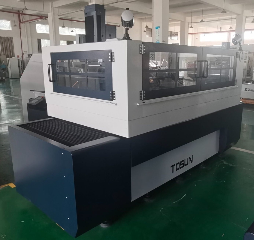 Large Travel Large Taper CNC Wire Cut EDM Machine Dk77120 for Precision Metal Cutting